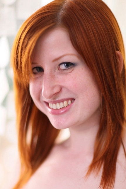 et billede af Kira Lake