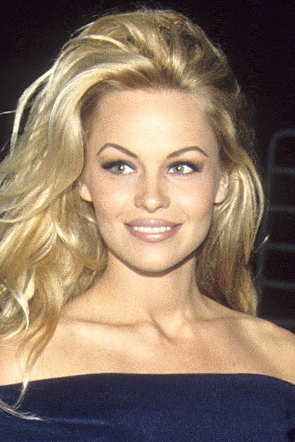 Pamela Anderson(帕米拉·安德森)