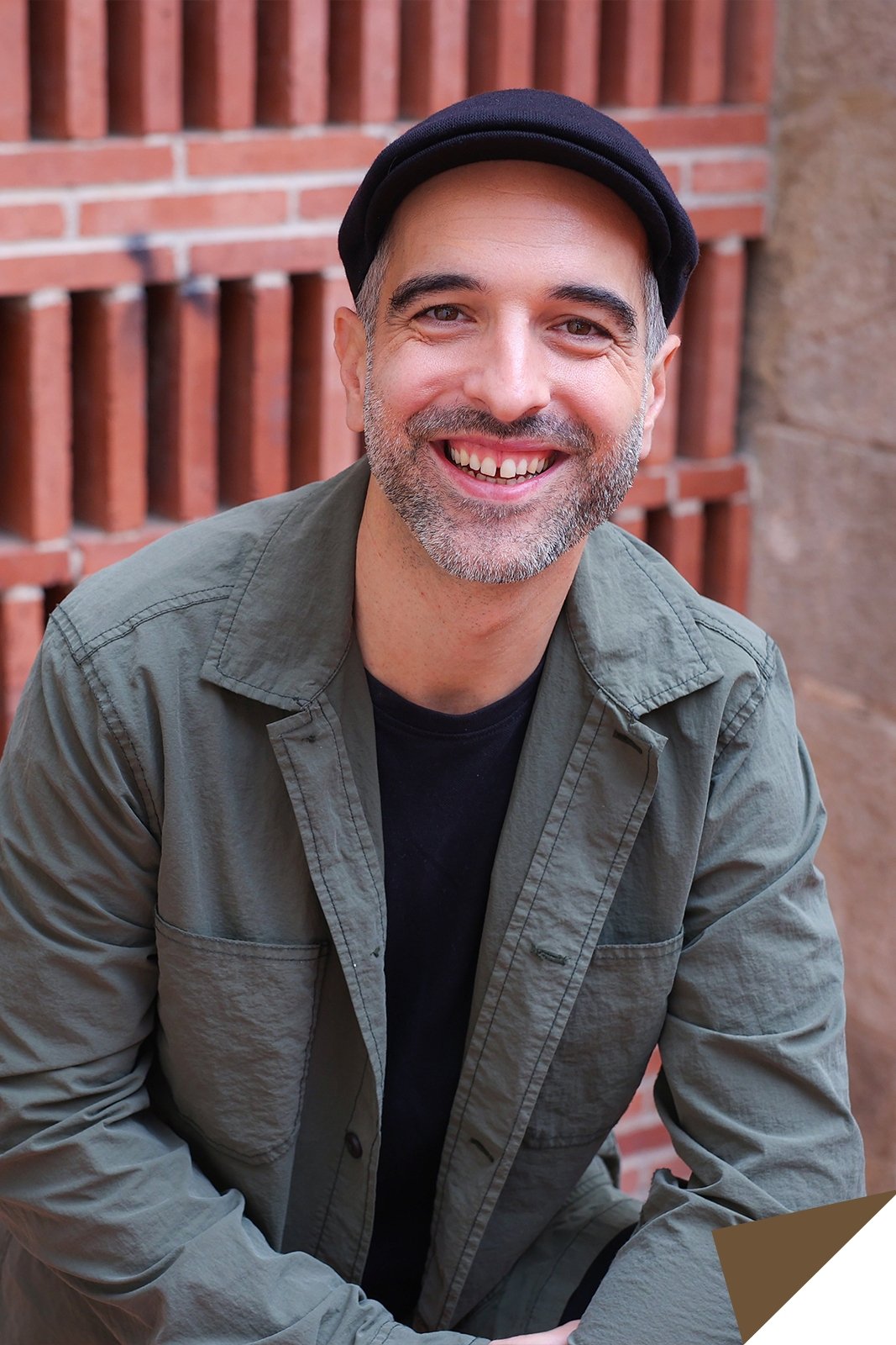 Mikel Gurrea | Director