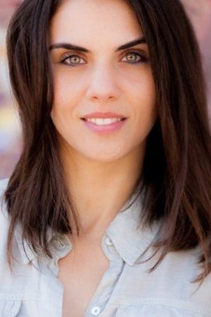 et billede af Elizabeth Saint