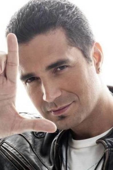 Latino's picture in the cast