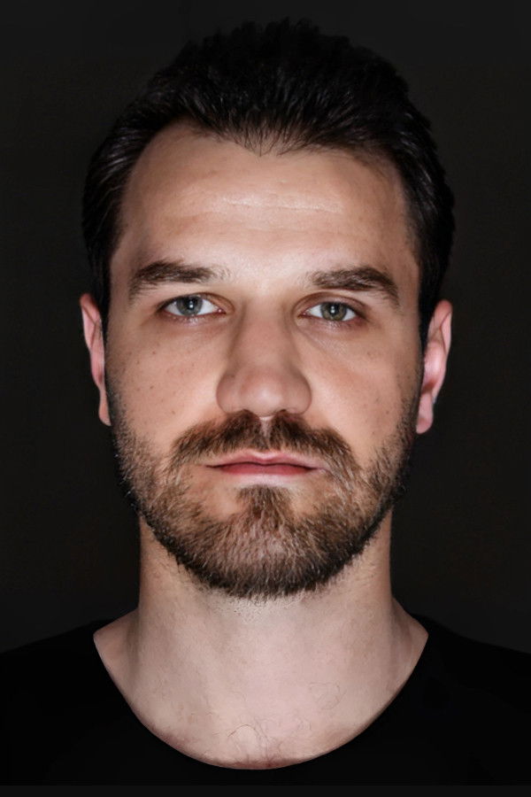 et billede af Emrah Girgin