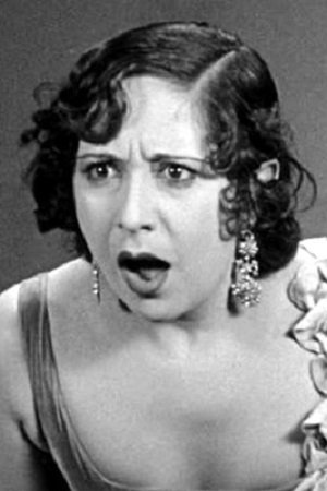 Linda Loredo as Carmen