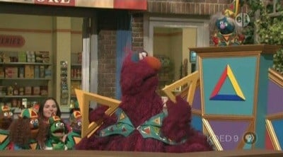 Sesame Street Season 39 :Episode 7  Annual Triangle Toss