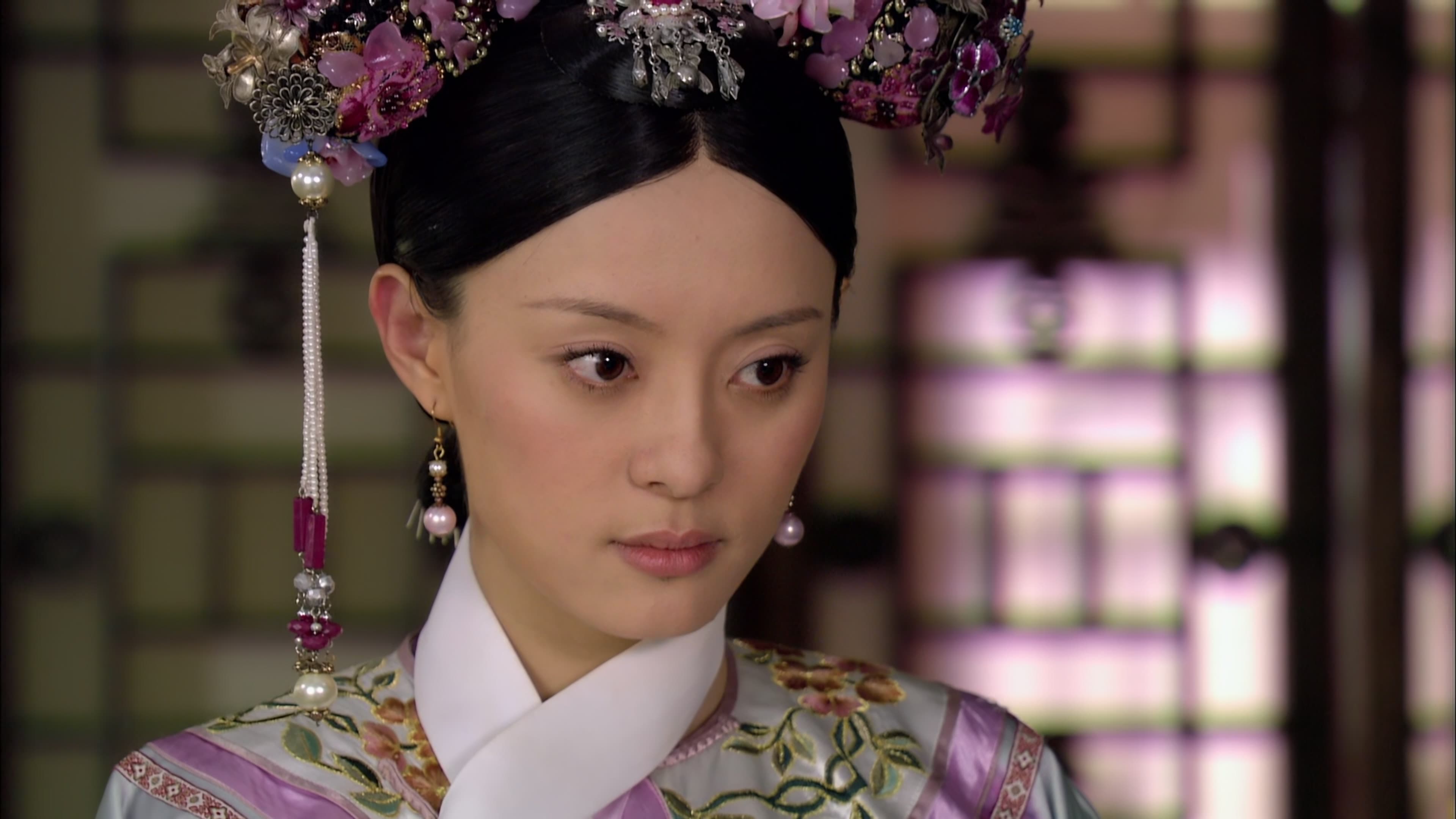 Empresses in the Palace