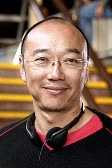 et billede af Tony Ayres