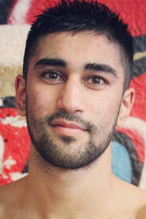 et billede af Raza Hamza