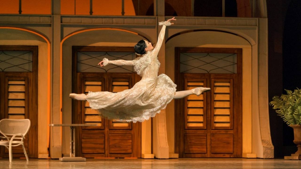 Mata Hari (2016)