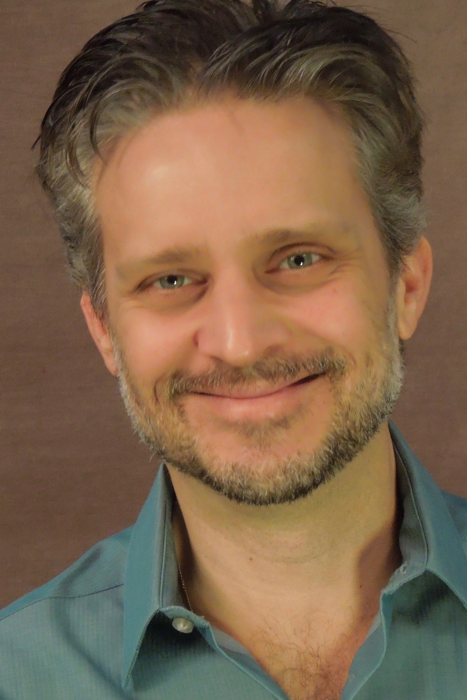 et billede af Lou Carbonneau