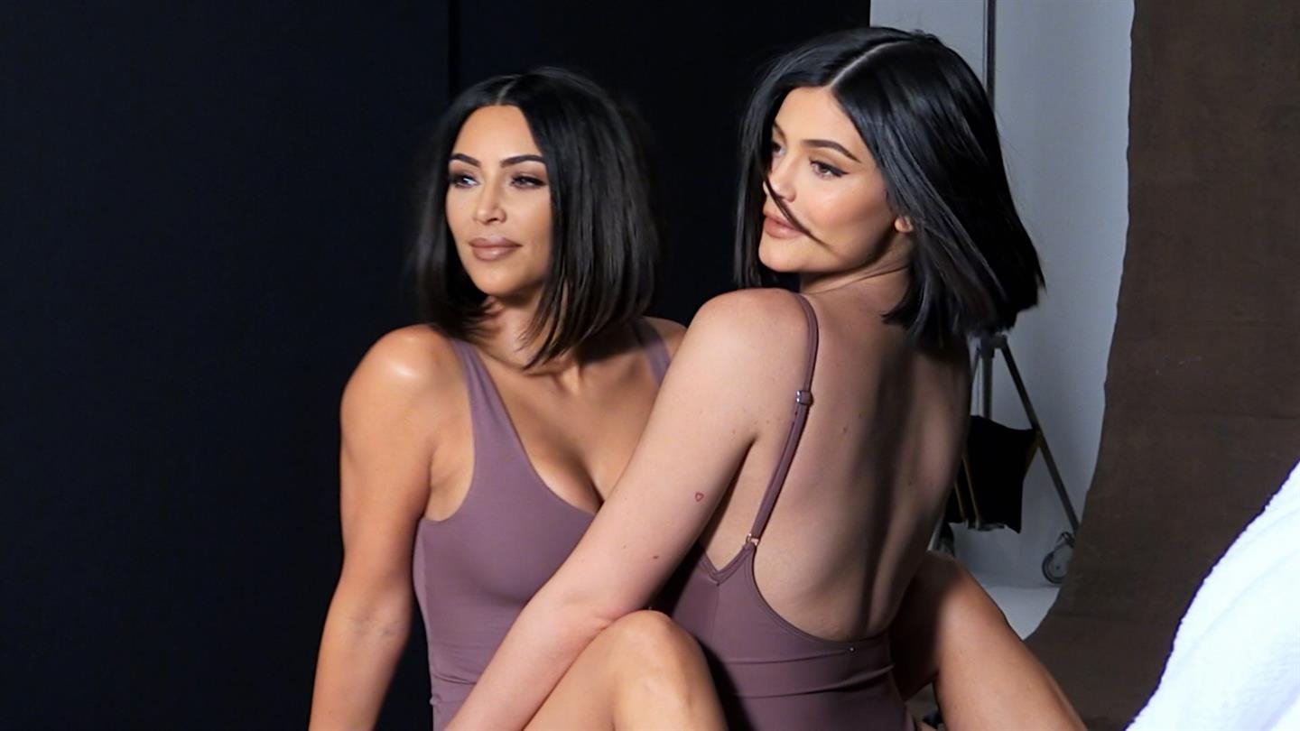 Keeping Up with the Kardashians Staffel 15 :Folge 11 