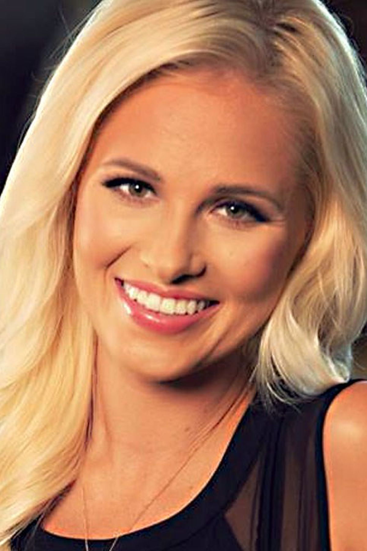 et billede af Tomi Lahren