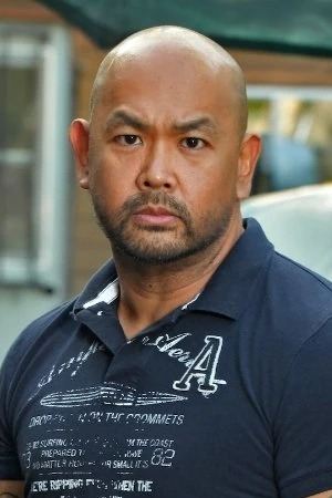 et billede af Edwin H. Bravo