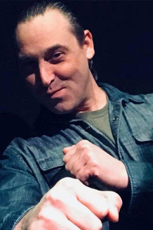 et billede af Derek Alberti