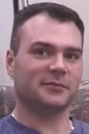 et billede af Brett Thomas