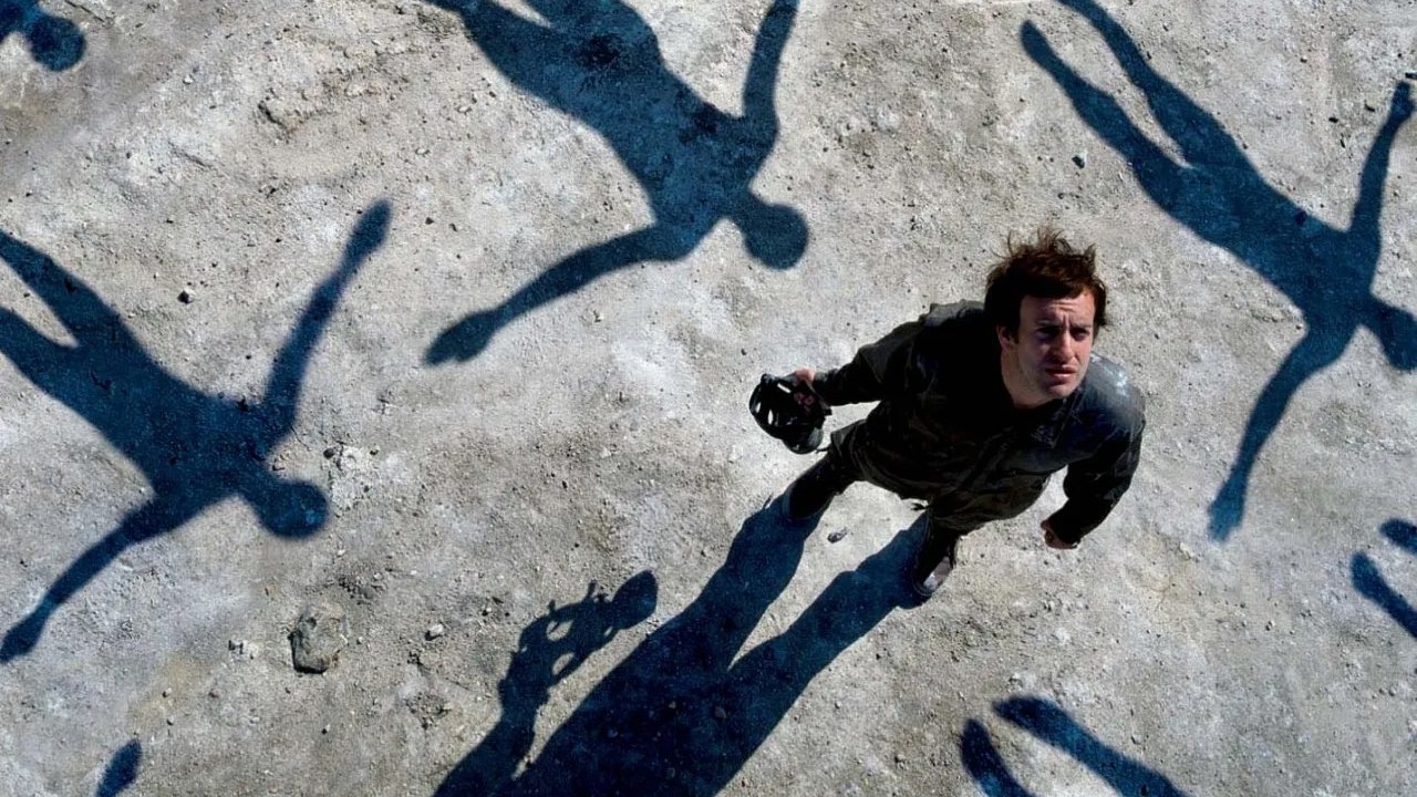Muse: The Making of Absolution (2003)