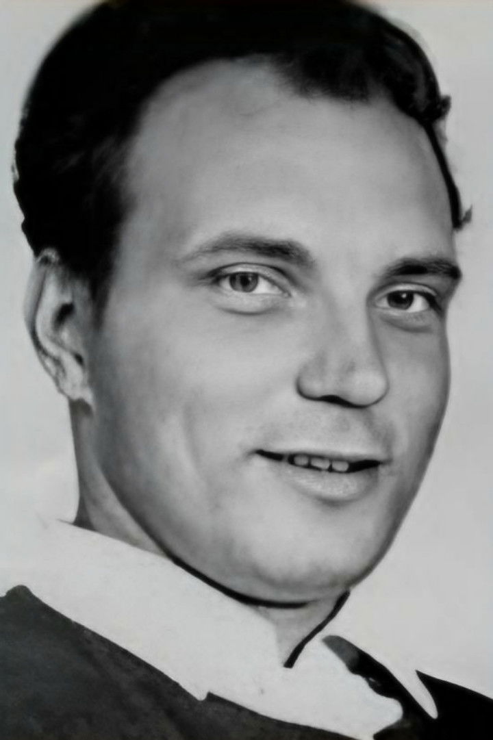 et billede af Yuriy Perov