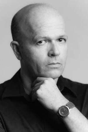 et billede af Osvaldo Doimeadiós