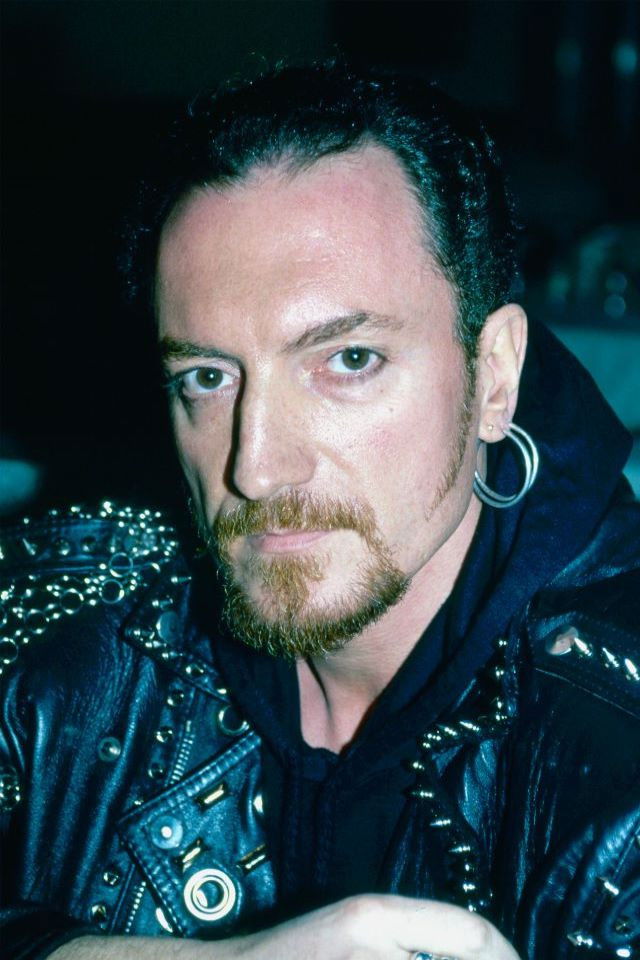 et billede af Tino Casal