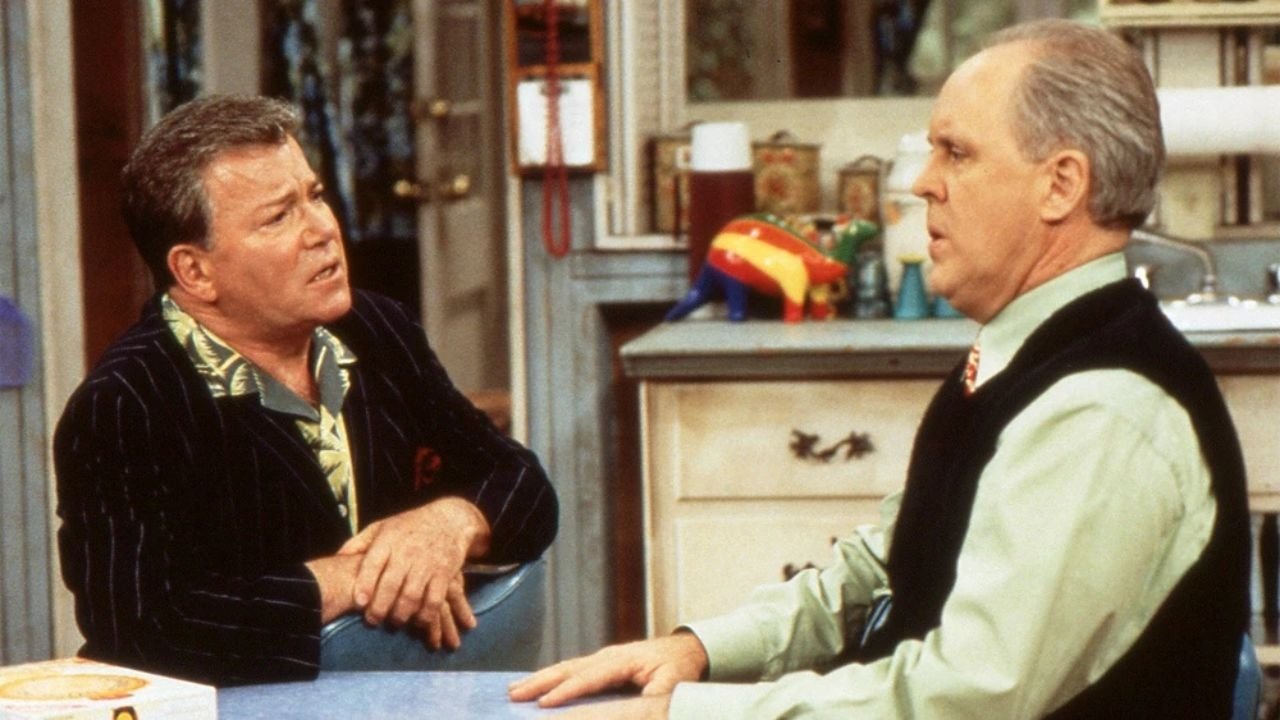 3rd Rock from the Sun Season 5 :Episode 21  The Big Giant Head Returns Again (1)