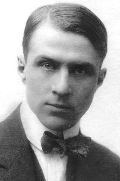 et billede af Karol Benda