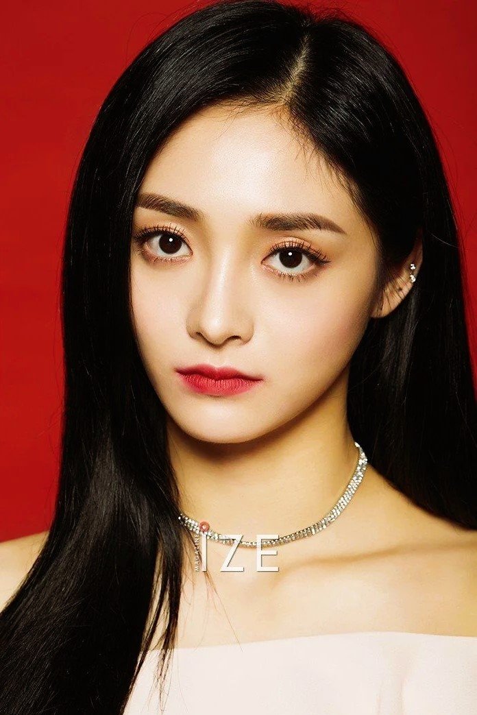 et billede af Zhou Jieqiong