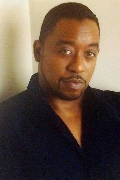 et billede af Trent Dee