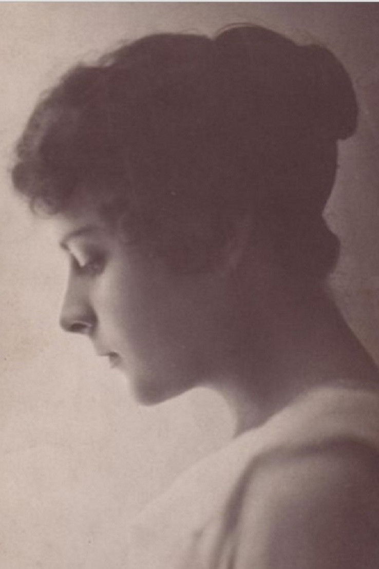 et billede af Zoia Karabanova