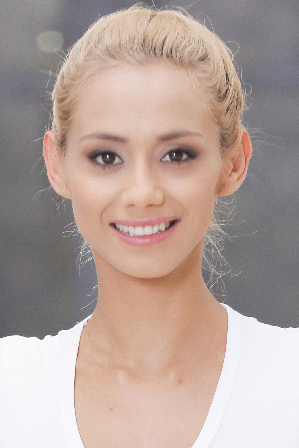 Photo Gallery For Veronica Leal FilmFlow tv