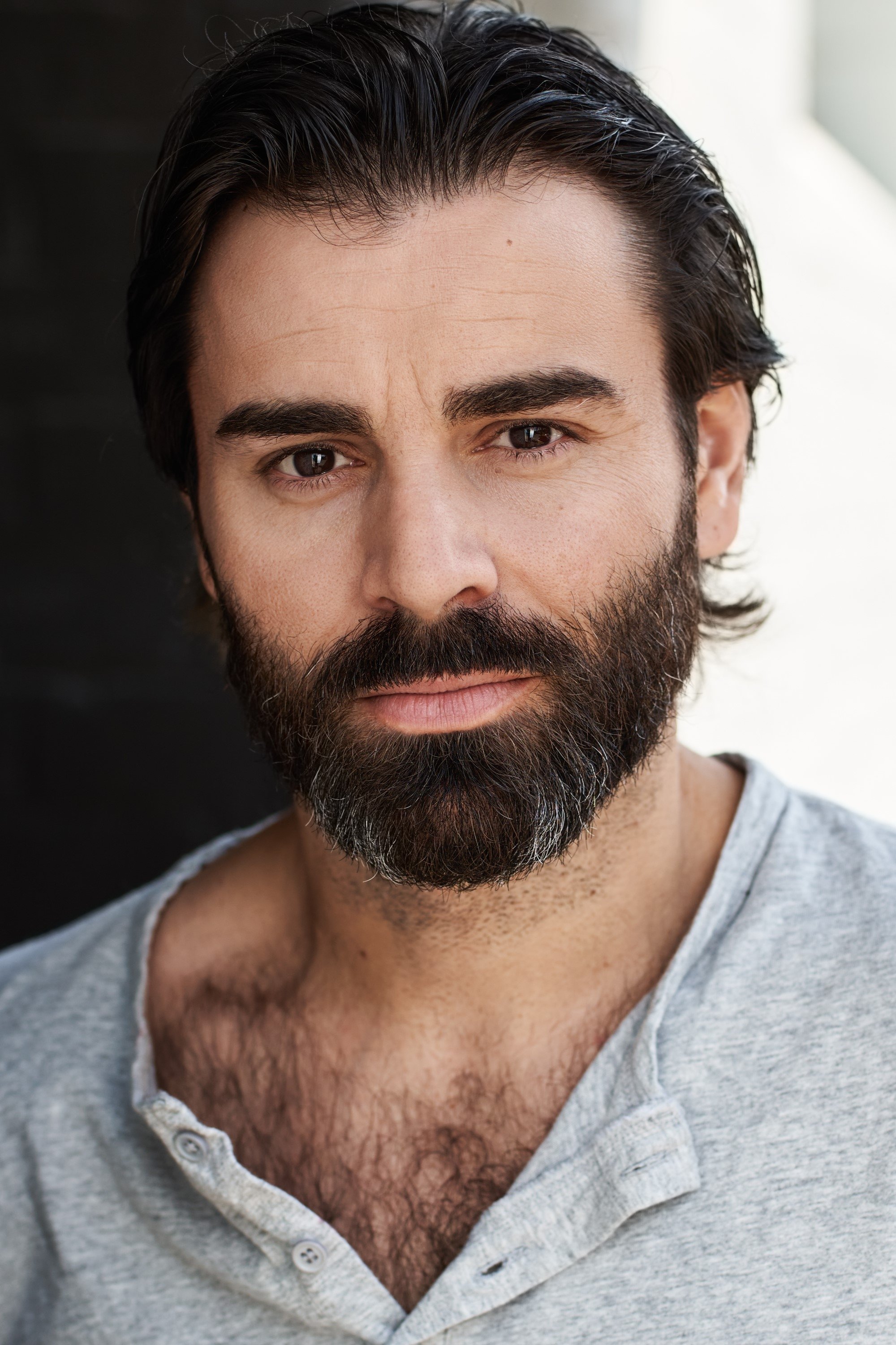 et billede af Adam Fiorentino