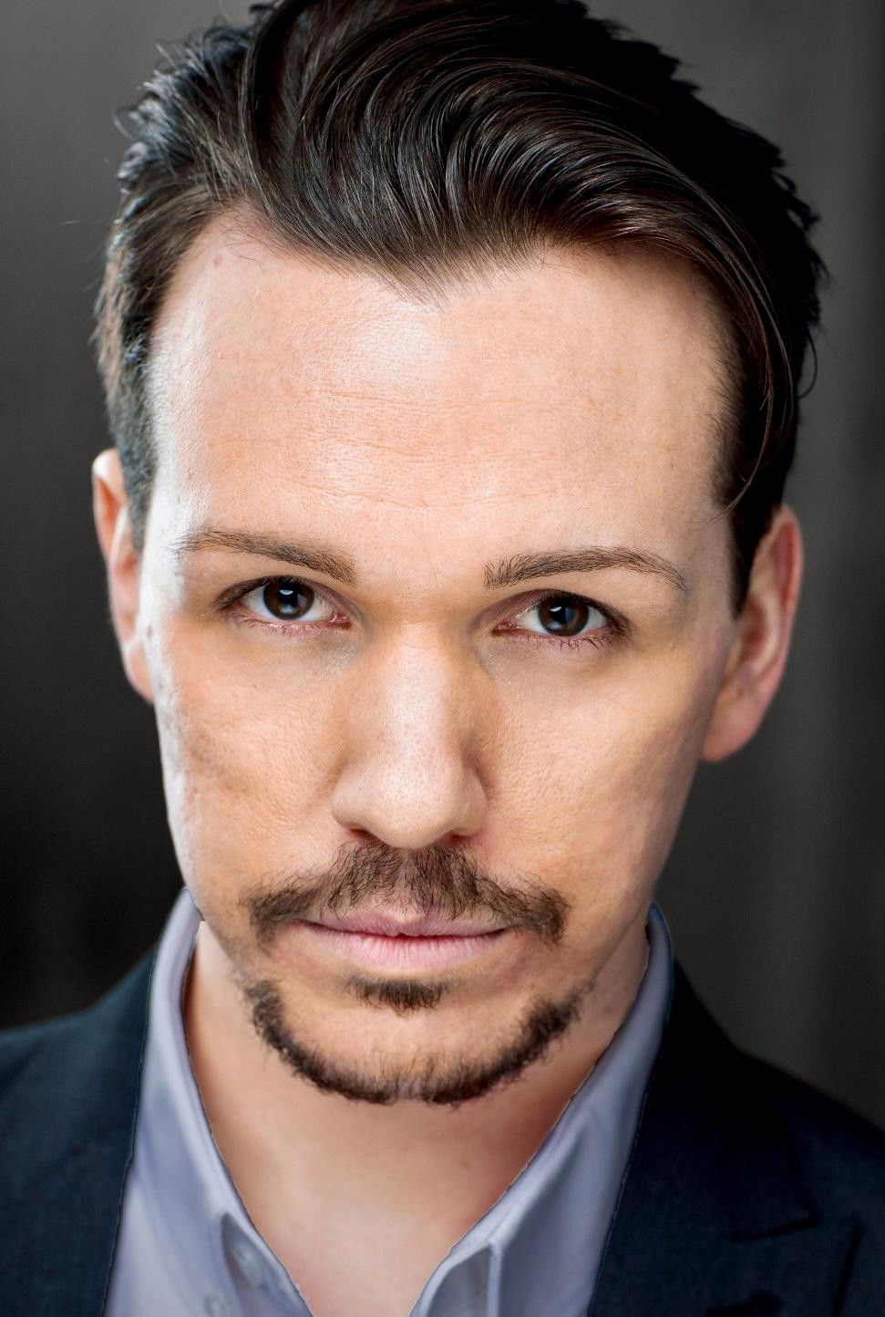 et billede af Alister Hawke