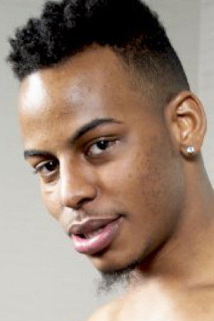 et billede af Alex Drake