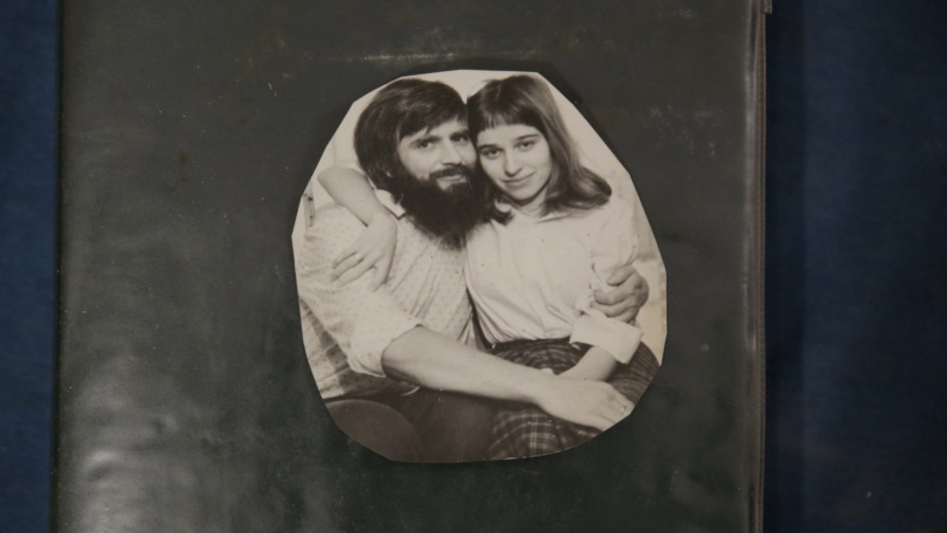 Чтобы ты не оставалась одна