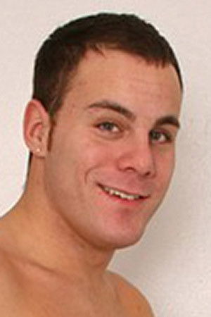 et billede af Alec Steele