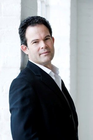 et billede af Gerald Finley