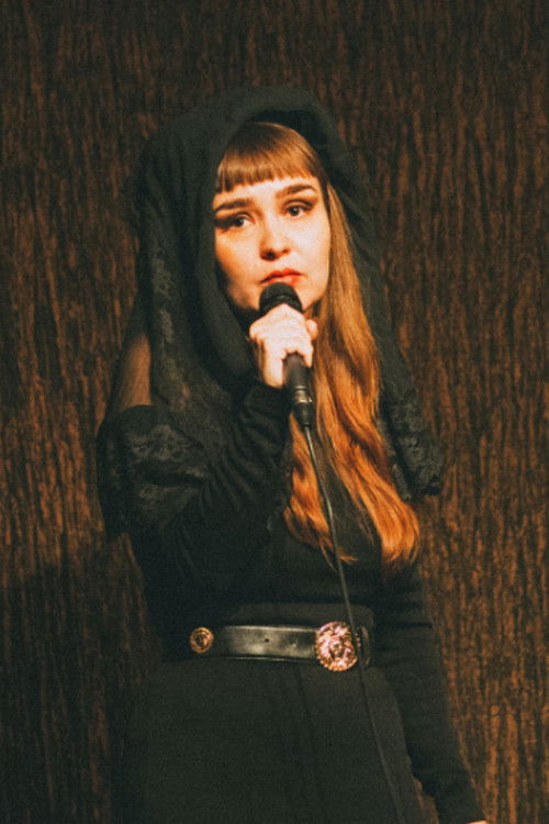 et billede af Heather Jewett