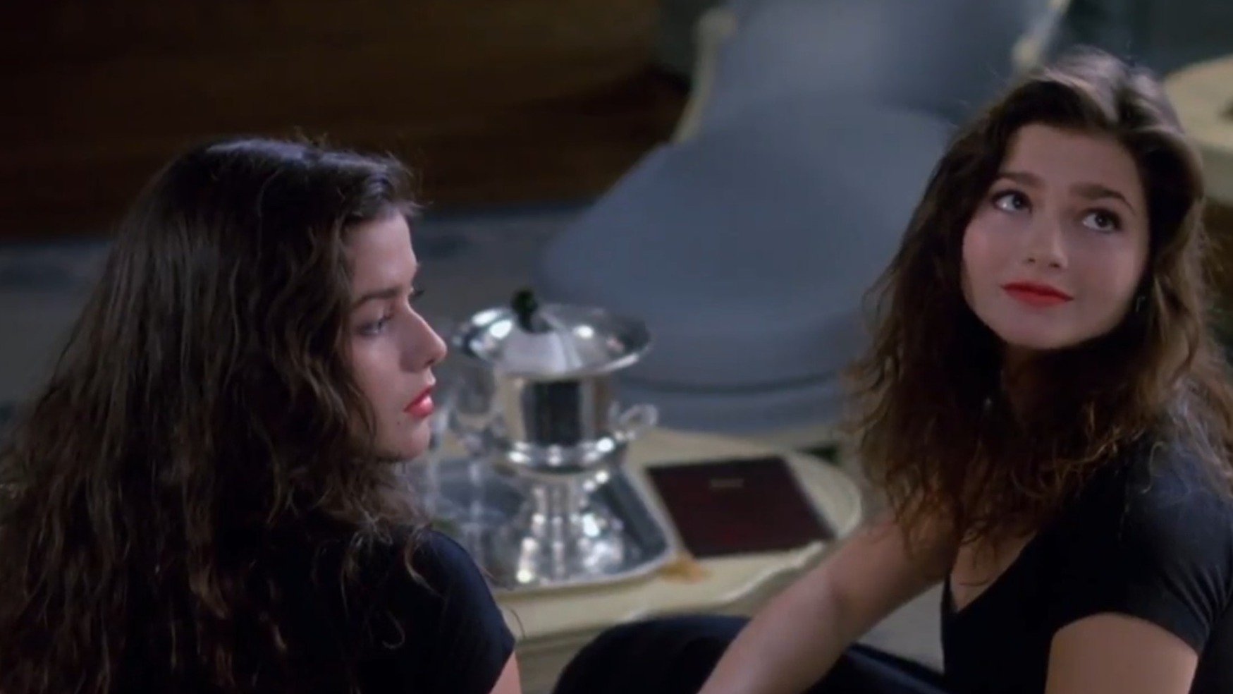 Dead Ringers (1988)