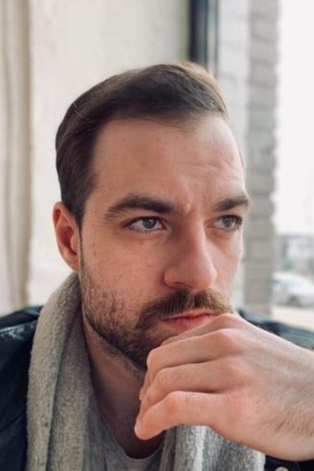 et billede af Jonathan Peterson