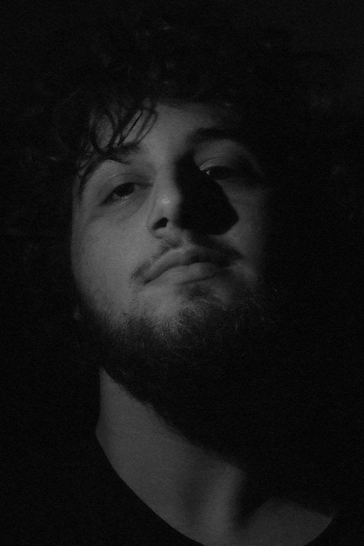 et billede af Chris Eight