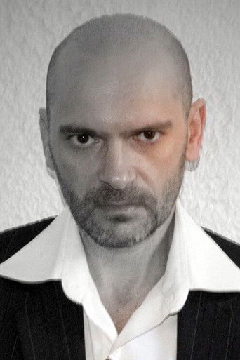 et billede af Vangelis Psomas