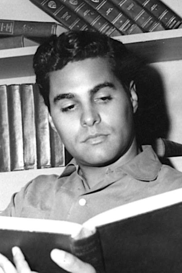 et billede af Alfredo Sadel