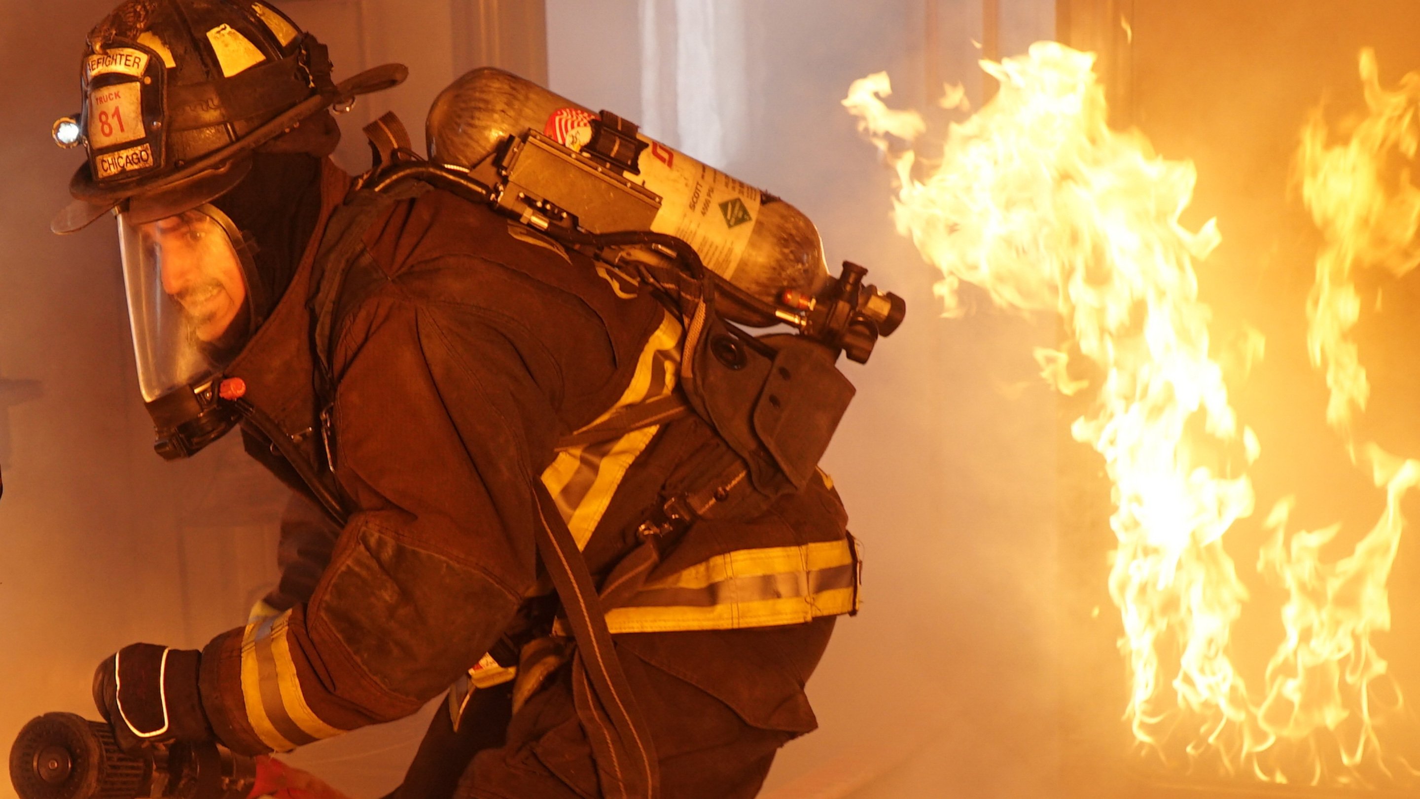 Chicago Fire Season 3 :Episode 15  Headlong Toward Disaster