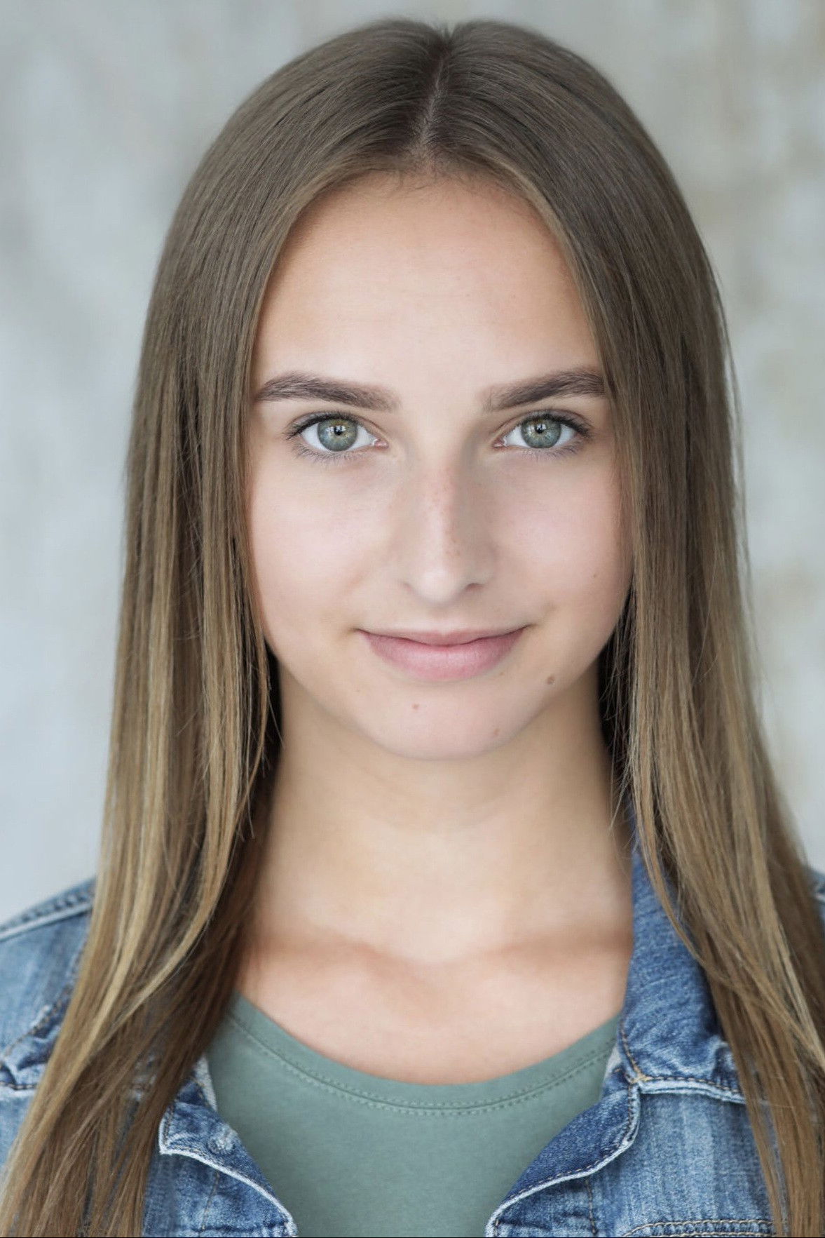 et billede af Lara Wollington