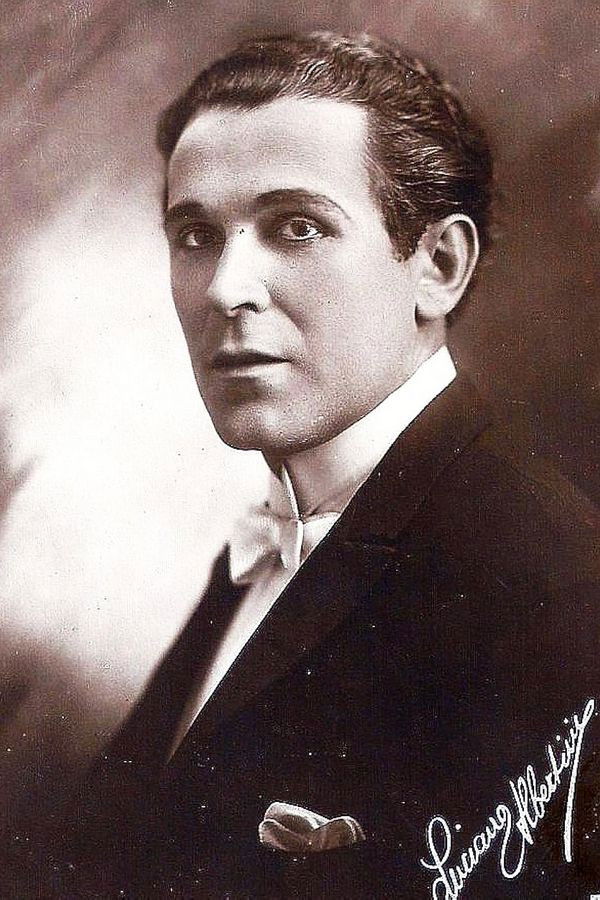 et billede af Luciano Albertini