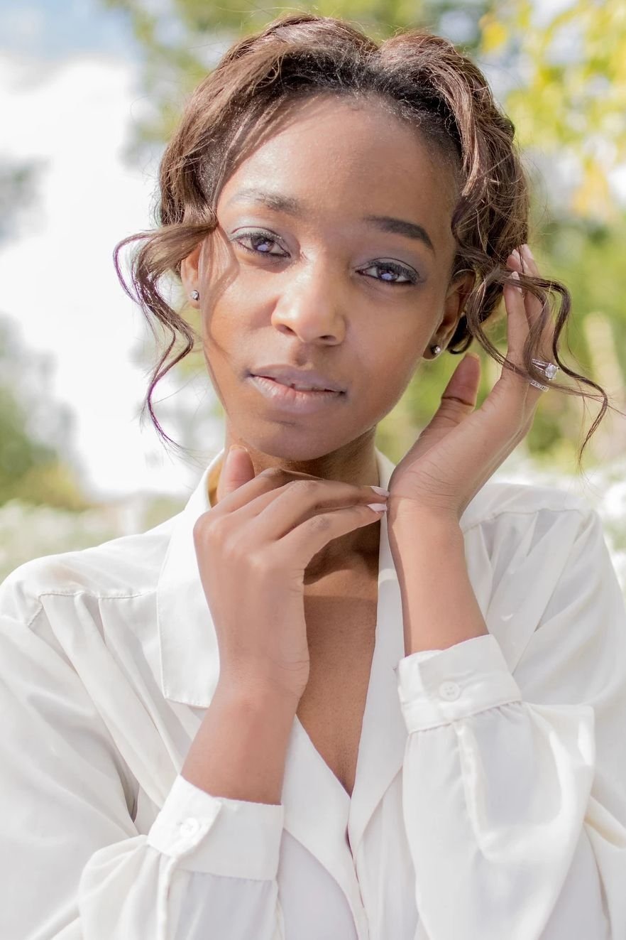 et billede af Aiesha Eser