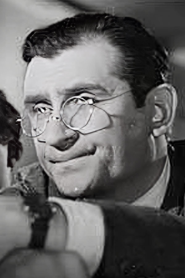 et billede af Adolfo Stray