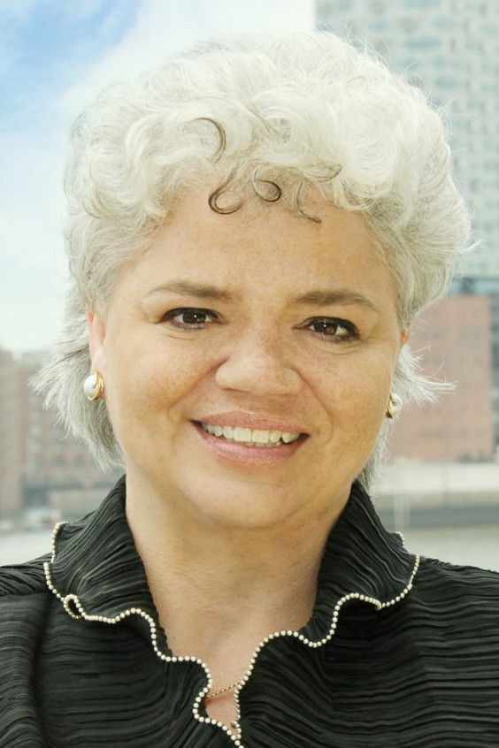 et billede af Carolyn James