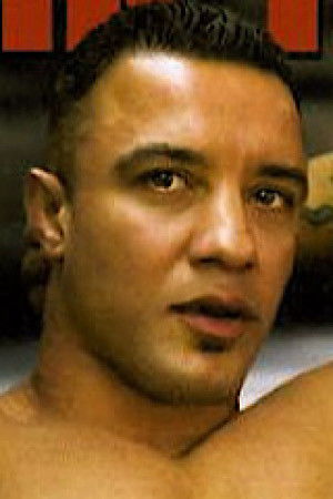 et billede af Travis Shot