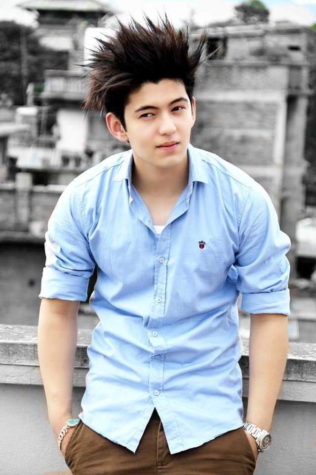 Salin Man Bania's picture in the cast
