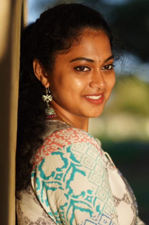 et billede af C. Valeena