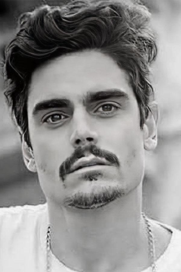 et billede af Rodrigo Gosende